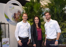 John van der Wel, Ashley Mansveld and Daan Bartels with the air-purifying plants of Air So Pure.